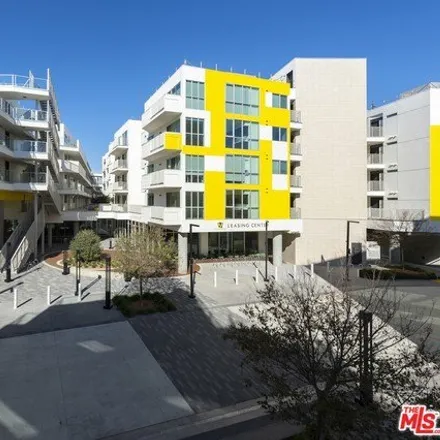 Rent this 2 bed apartment on Pennsylvania Avenue in Santa Monica, CA 90404