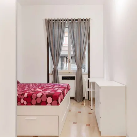 Image 3 - Via Lentasio, 7, 20122 Milan MI, Italy - Room for rent