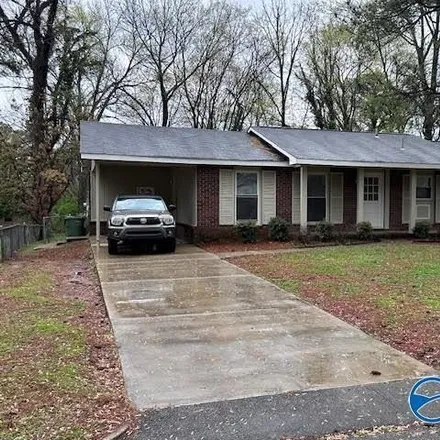 Buy this 3 bed house on 2606 Thornhill Road Northwest in Greenhill, Huntsville