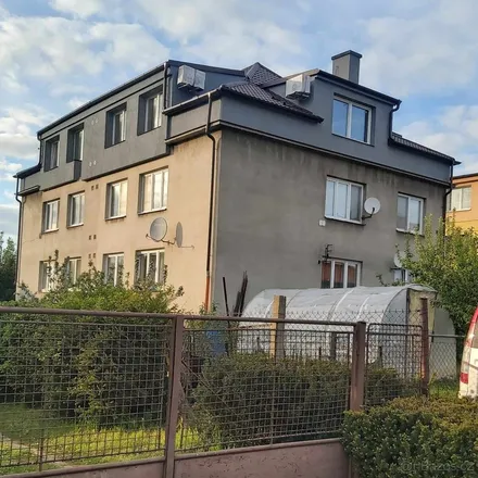 Rent this 4 bed apartment on Morový sloup in Karlovo náměstí, 280 00 Kolín