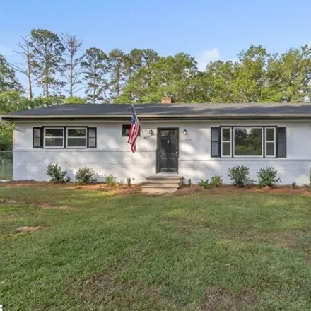 Buy this 3 bed house on 990 Textile Road in Spartanburg, SC 29301