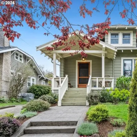 Buy this 3 bed house on 3803 North Massachusetts Avenue in Portland, OR 97227
