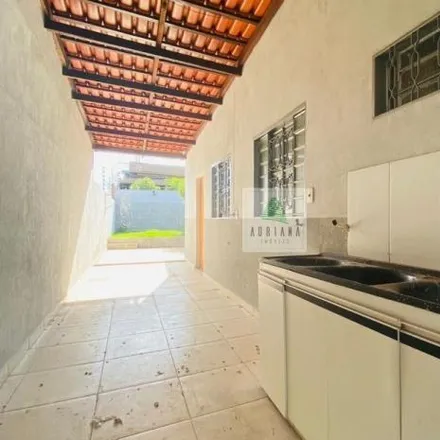 Buy this studio house on Rua SH 9 in Residencial Araguaia, Anápolis - GO
