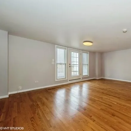 Image 7 - 1726-1728 West Diversey Parkway, Chicago, IL 60657, USA - Condo for sale