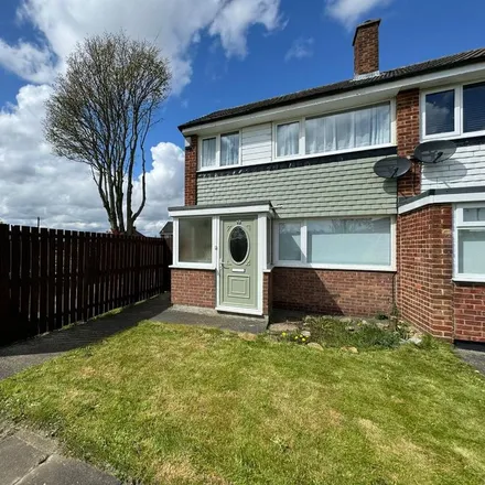 Rent this 3 bed house on unnamed road in Houghton-le-Spring, DH5 8HU