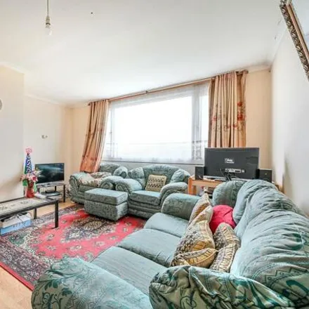 Buy this 2 bed apartment on Buttercups in Brent Lea, London