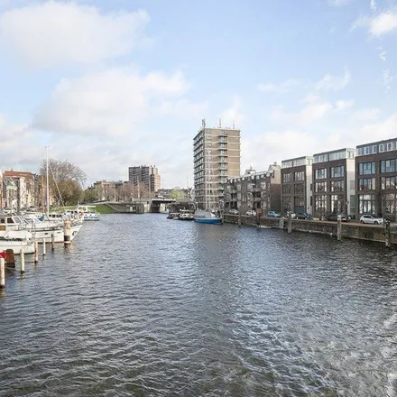 Rent this 3 bed apartment on Compagniestraat 12 in 3024 SB Rotterdam, Netherlands