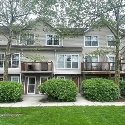 Buy this 2 bed condo on 1423 Teresa Drive in Fort Lee, NJ 07024