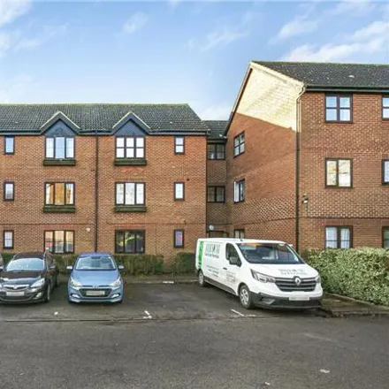 Buy this 1 bed apartment on Tempsford in Welwyn Garden City, AL7 2PA