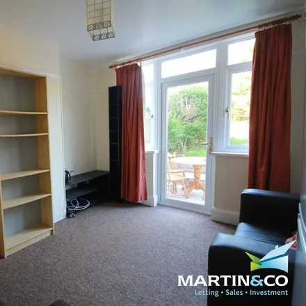 Image 2 - Woodleigh Avenue, Metchley, B17 0NL, United Kingdom - Duplex for rent