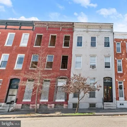 Buy this studio house on 1812 McCulloh Street in Baltimore, MD 21217