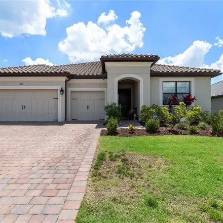 Buy this 4 bed house on Shoreside Drive in Osceola County, FL
