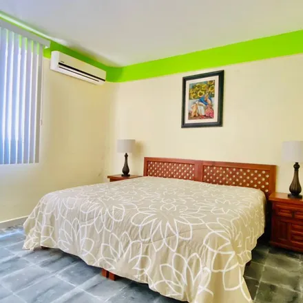Buy this 2 bed apartment on Calle Comandante Carreón in Balcones de Costa Azul, 39300 Acapulco