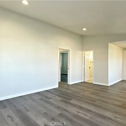 Image 7 - 20748 Norwalk Boulevard, Lakewood, CA 90715, USA - House for sale