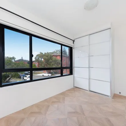 Image 2 - Templeman Crescent, Hillsdale NSW 2036, Australia - Apartment for rent