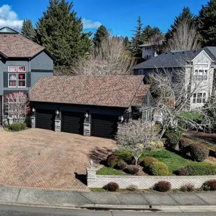 Buy this 5 bed house on 15829 Southwest Dekalb Street in Tigard, OR 97224
