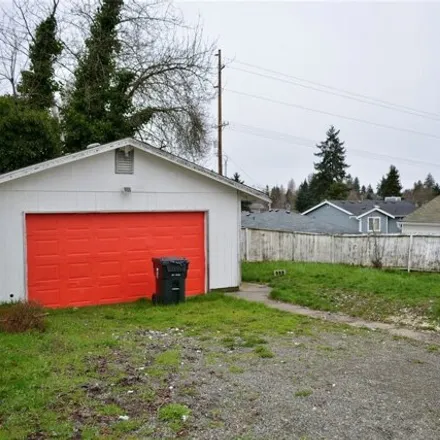 Image 8 - 1675 S 49th St, Tacoma, Washington, 98408 - House for sale