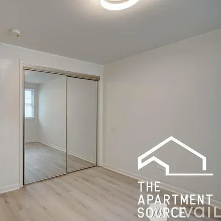 Image 7 - 4146 N Kedvale Ave, Unit 2B - Apartment for rent