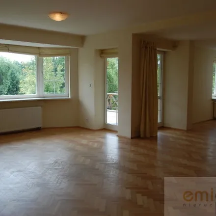 Image 5 - Od Lasu 2E, 05-510 Konstancin-Jeziorna, Poland - Apartment for rent