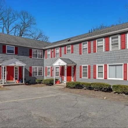 Rent this 2 bed apartment on 18;20;22 Southwest Cutoff in Northborough, MA 01581