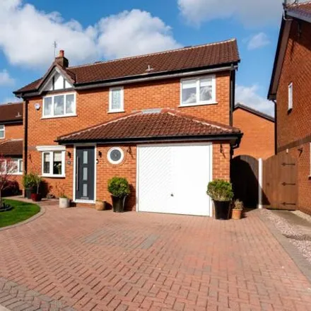 Buy this 4 bed house on Clares Farm Close in Martinscroft, Warrington