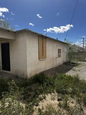 Image 7 - 784 Lewis Avenue Southeast, Albuquerque, NM 87102, USA - House for sale