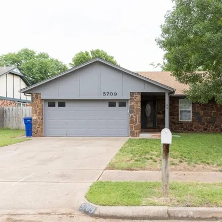 Buy this 3 bed house on 588 West Los Angeles Place in Broken Arrow, OK 74011