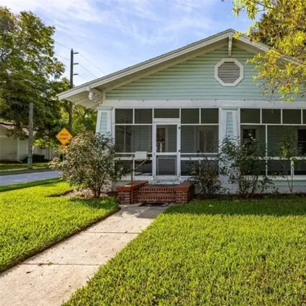 Buy this studio house on 624 Orange Avenue in Clearwater, FL 33756