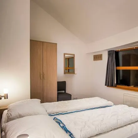 Rent this 5 bed apartment on 382 78 Slupečná