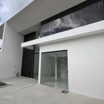 Buy this 3 bed house on Rua Justino Francisco da Silva in Cedro, Caruaru - PE