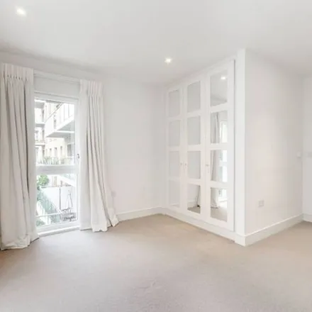 Rent this 2 bed apartment on 2 Oakhill Road in London, SW15 2QH