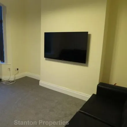 Image 7 - Keppel Road, Manchester, M21 9PQ, United Kingdom - House for rent