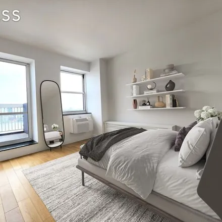 Rent this 3 bed house on 271 South Street in New York, NY 10002