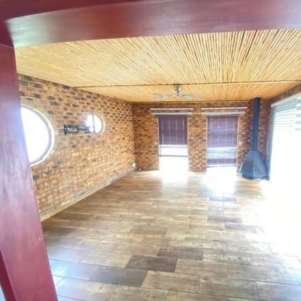 Rent this 3 bed house on Quinine Road in Aston Manor, Kempton Park