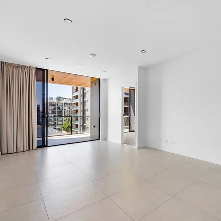 Image 2 - 8 Zillah Street, Stones Corner QLD 4120, Australia - Apartment for rent
