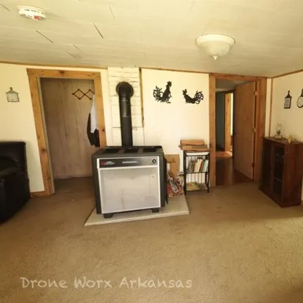 Image 8 - 9043 Marion County 5026, Marion County, AR 72675, USA - House for sale