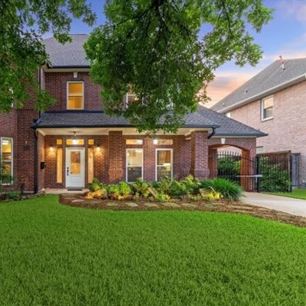 Buy this 3 bed house on 849 Anderson Street in Bellaire, TX 77401