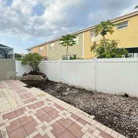 Image 6 - Northwest 14th Street, Pembroke Pines, FL 33028, USA - Townhouse for rent