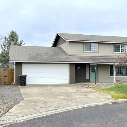 Buy this 4 bed house on 5398 Maclaren Court in Yakima, WA 98908