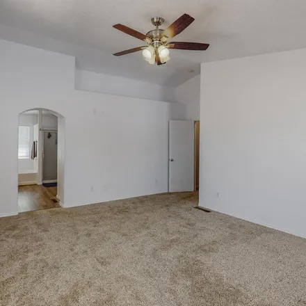 Image 6 - 9917 Shiraz Road Southwest, Albuquerque, NM 87121, USA - Room for rent