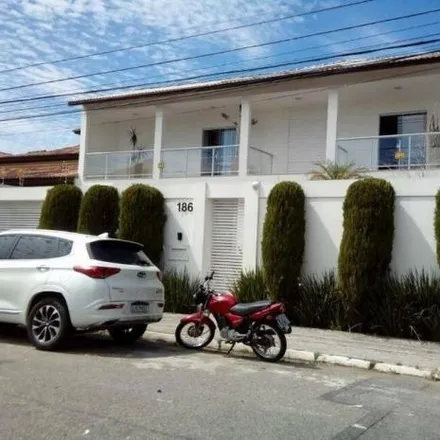 Buy this 4 bed house on Rua Doutor Oswaldo Tavares in Jardim Flamboyant, Campos dos Goytacazes - RJ