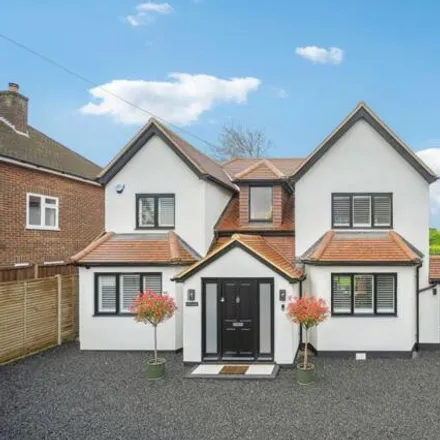Buy this 4 bed house on The Phygtle in Chalfont St Peter, SL9 0JX