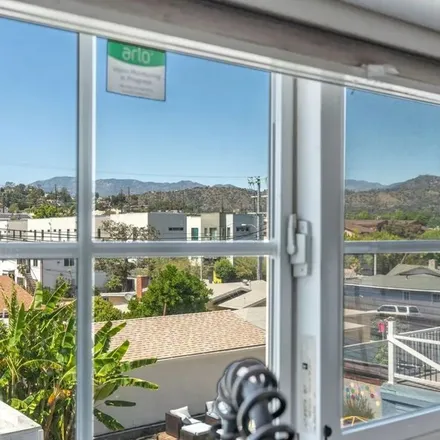 Rent this 2 bed apartment on 4331 Toland Place in Los Angeles, CA 90041