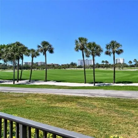 Image 6 - Harbourside Golf Course (Longboat Key Club), Beach Club, Longboat Key, Sarasota County, FL 34236, USA - House for sale