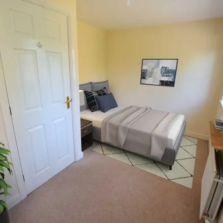 Rent this 2 bed apartment on Slade Leas in Middleton Cheney, OX17 2NH