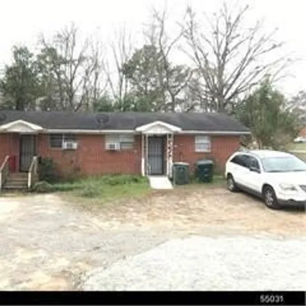 Rent this 2 bed house on 3900 Log Cabin Drive in Macon, GA 31204