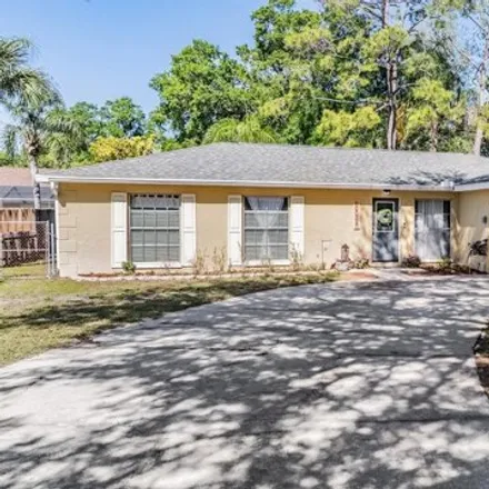 Buy this 3 bed house on 14008 Cascade Lane in Hillsborough County, FL 33618
