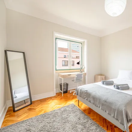 Rent this 6 bed room on A Máquina do Tempo in Avenida João XXI, 1000-260 Lisbon