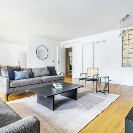 Image 4 - 23 Rue des Mathurins, 75008 Paris, France - Apartment for rent