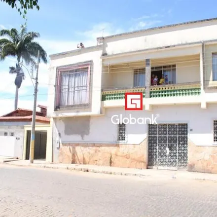Buy this 3 bed house on Rua Coronel Jacinto in Sabará - MG, 34525-410
